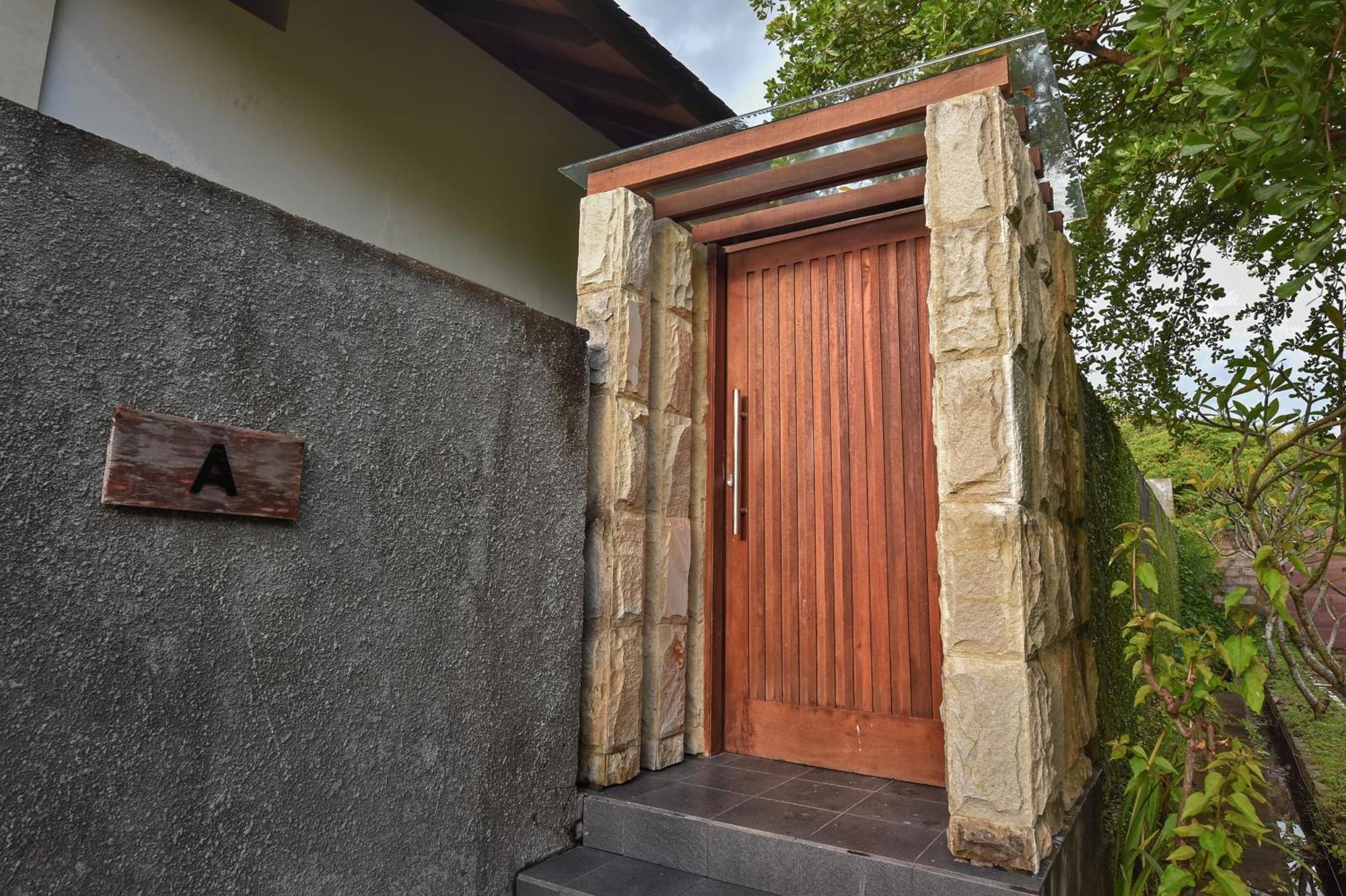 Moritz Palm Villa Ungasan Exteriör bild